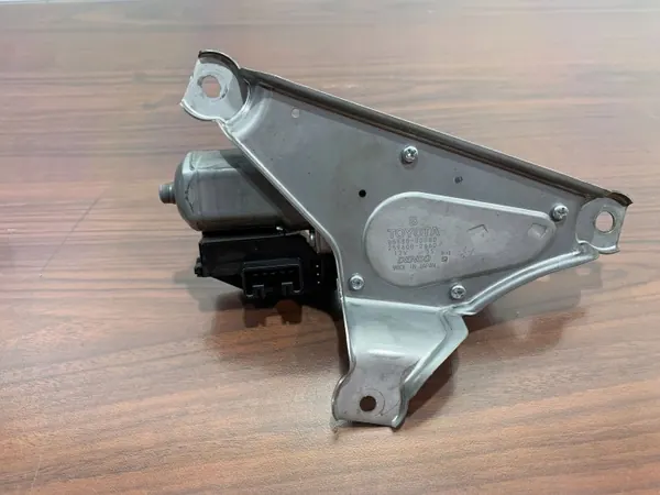 Toyota Yaris Heckwischerarm OEM 851300D080 image 3