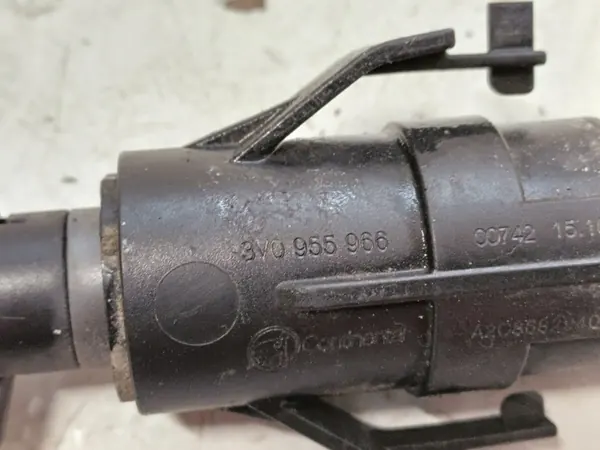 Rechter Koplampreiniger SKODA SUPERB 3 III 15- 3V0955966 image 5