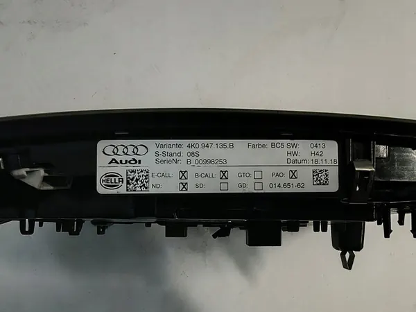 Luz interior Audi A4 B9 Avant 4K0947135B image 3
