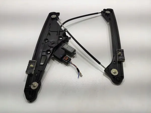 Mecanismo de vidro elétrico esquerdo Peugeot 3008 II image 3