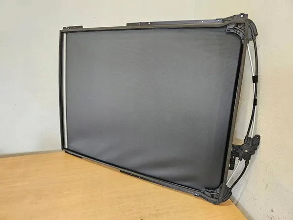 Volvo V40 Panoramadak Gordijn OEM 9904006980 image 6