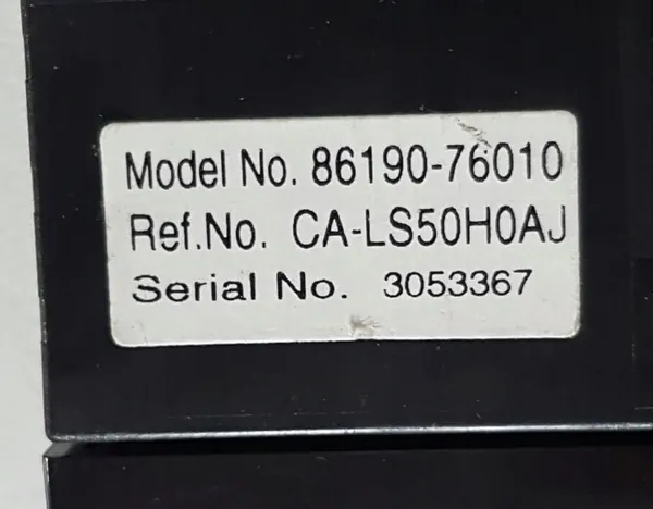 Lexus CT 200H USB-pistorasia OEM 8619076010 - Käytetty image 3