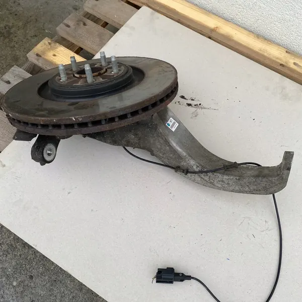 Vänster Främre Knuckle + Nav + Skiva Jaguar F-TYPE 2019 image 2