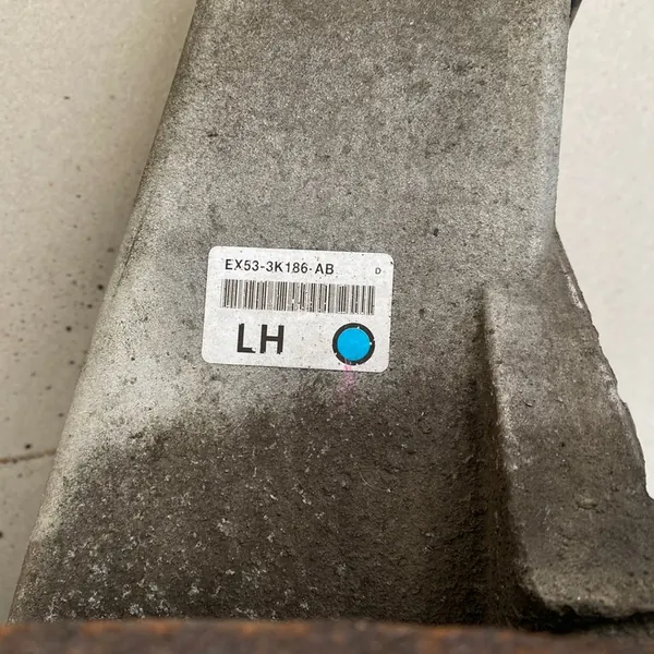 Vänster Främre Knuckle + Nav + Skiva Jaguar F-TYPE 2019 image 3