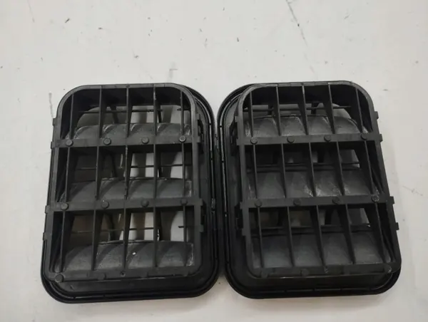 Bentley Flying Spur 2005 Achterbumper ventilatierooster OEM 1H0819465E image 4