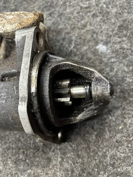 Motor de arranque Audi 90 2.0B image 4