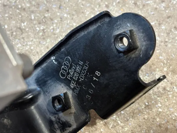 Ilmastointilaajennusventtiili OEM 4KE816102 Audi e-tronille image 4