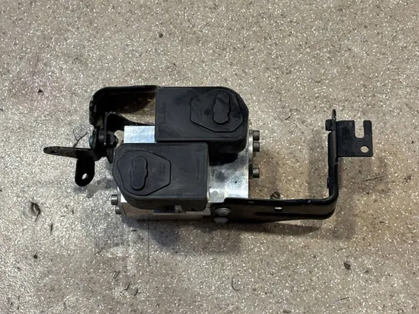 Ilmastointilaajennusventtiili OEM 4KE816102 Audi e-tronille image 8