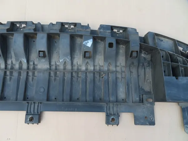 Piastra paraurti anteriore RENAULT MEGANE III LIFT 622355333R image 10