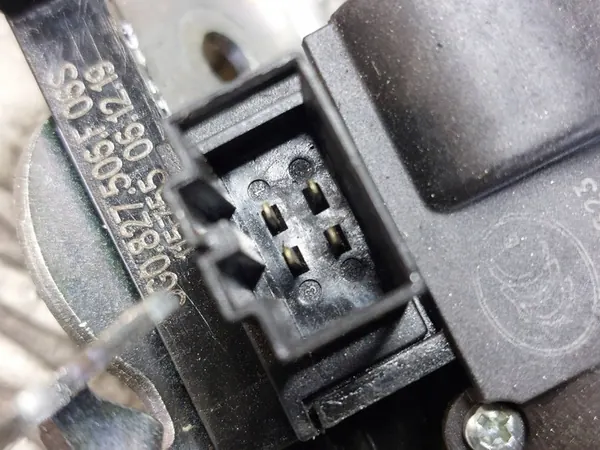 Bagagelås + Lås Passat B8 Sedan image 6