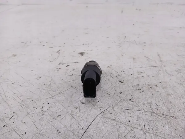 Sensor de pressão de combustível Mercedes W168 A0041531528 image 3