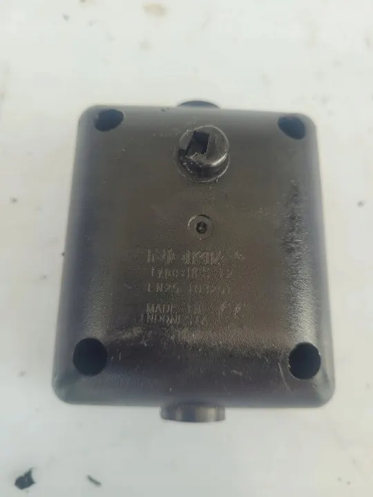 Käytetty BMW OE Kaiutin OEM 25103201 image 3
