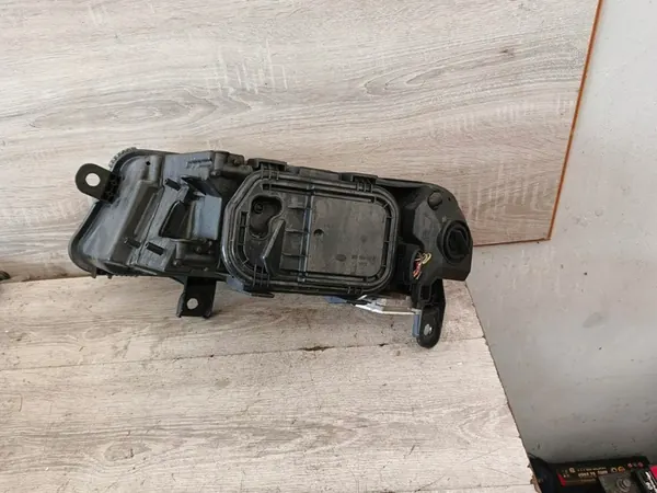 Rechtes Scheinwerfer Audi A6 C6 04-08 BI-XENON OEM image 2