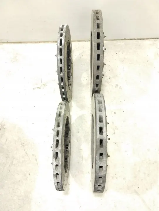 Maserati MC20 Cielo 2023 Etujarrurumpu OEM 670162142 image 3
