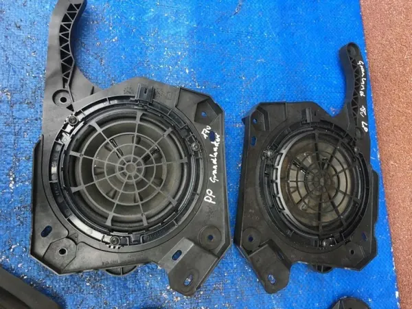 Alto-falantes OEM 9813826980 para Opel Grandland X image 4