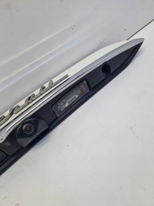 Éclairage de mélange de coffre Maserati Ghibli OEM 670010759 image 4