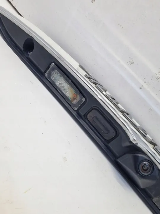 Éclairage de mélange de coffre Maserati Ghibli OEM 670010759 image 5
