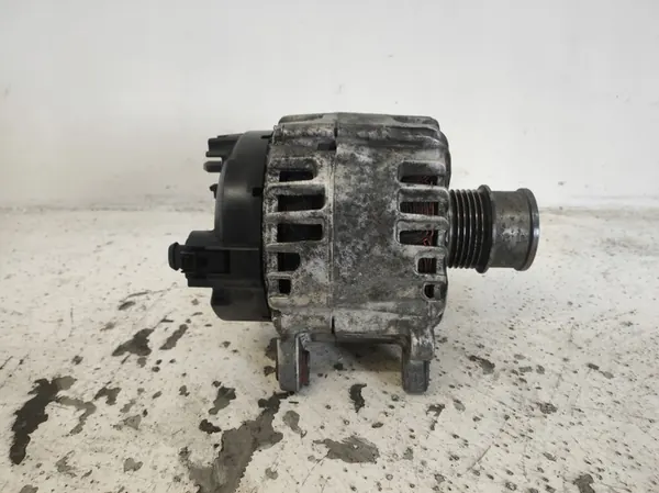 Vaihtovirtageneraattori Volkswagen 1.4 TSI OE 04C903023K image 5