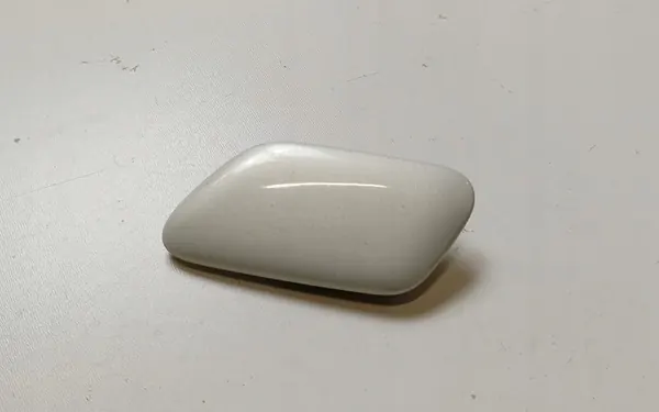 Capuchon de lave-phare gauche Infiniti QX50 EX30d EX35 EX37 OEM image 2