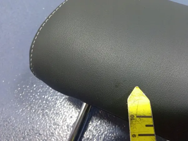 Infiniti Q50 takaoikea pääntuki OEM Ambit-967474- image 4