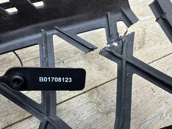 Guida paraurti anteriore BMW sinistra 51117422247 image 5