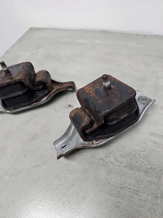 Moottorin kiinnike Subaru Forester Legacy Impreza 1.5 2.0 EJ204 image 3