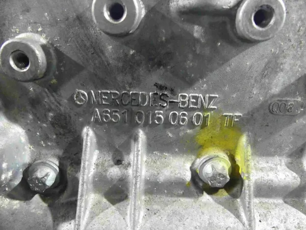 Mercedes Sylinterikansi OEM A6510150601 2.2 CDI image 6