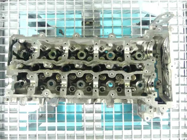 Mercedes Sylinterikansi OEM A6510150601 2.2 CDI image 8
