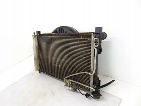 Kylarrubrik Mercedes SLK R171 3.0 3.5 A2035004203 image 2