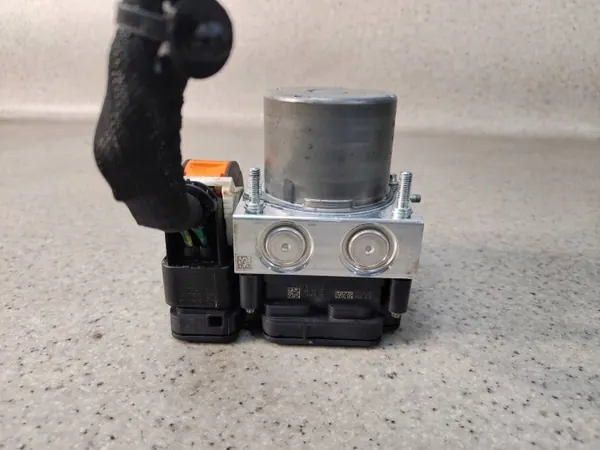 ABS-Bremsenpumpe OEM 9845080780 für Citroen C5 Aircross image 3