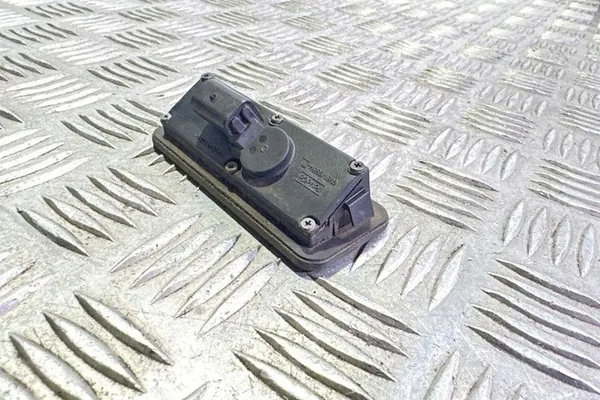 Kannen kahva FORD GALAXY III 2.3L bensiini image 2