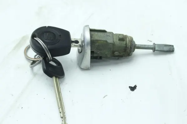Oven Lukkosylinteri OEM 5FA001680 Seat Leon I:lle image 2
