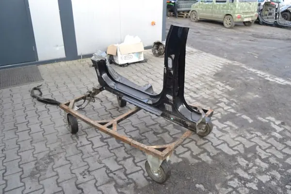 Soleira dianteira direita Hyundai i40 Caravana OEM 1111 image 3