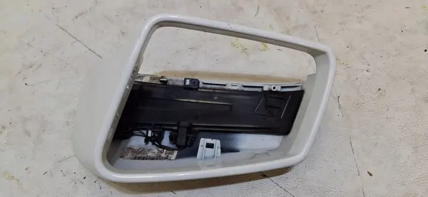 Alojamento pisca espelho esquerdo OEM A2129067401 image 3