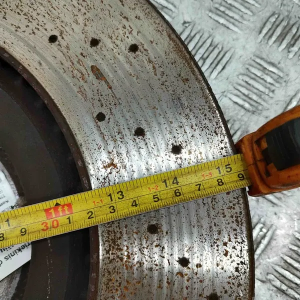 VOORSTE REMSCHIJF MERCEDES GLE AMG W166 A1664210512 image 7