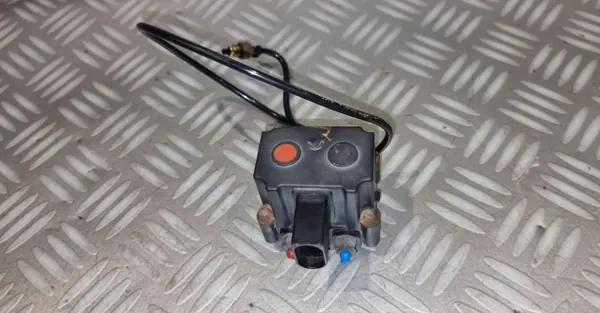 Soupape Compresseur BMW E61 OEM 6785505 Occasion image 8