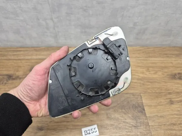 BMW F10 F11 F07 F06 F12 F13 E60 rechter spiegelglas image 4