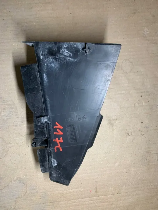 Linker bumper luchtgeleider Porsche Macan 95B121699C image 3