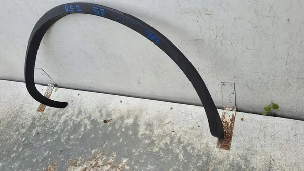 Volkswagen Touareg II Takaprighti lokasuojan lista image 4