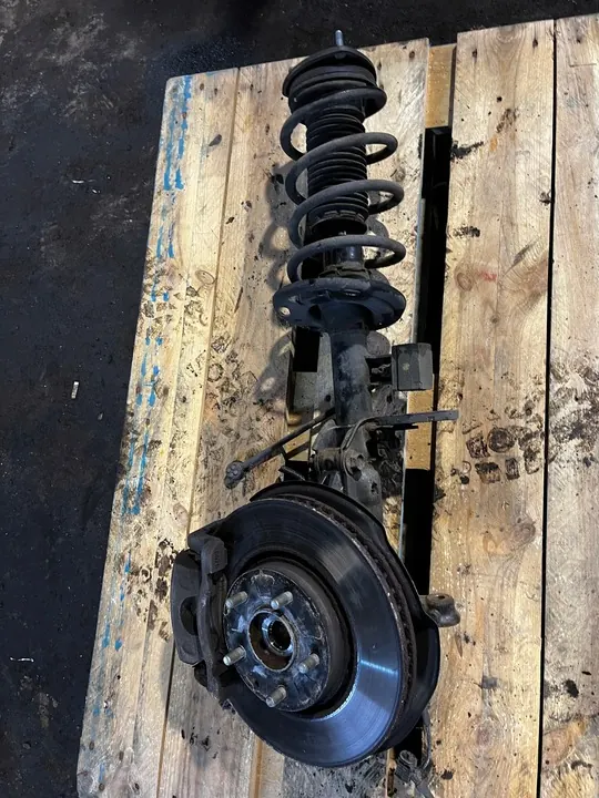 MAZDA CX5 II McPherson Dämpare Fram KB8M34900 image 2