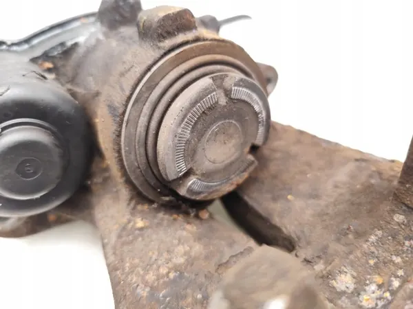 Étrier de frein arrière Jeep Cherokee OEM 2.0 CRD 4x4 Diesel image 7