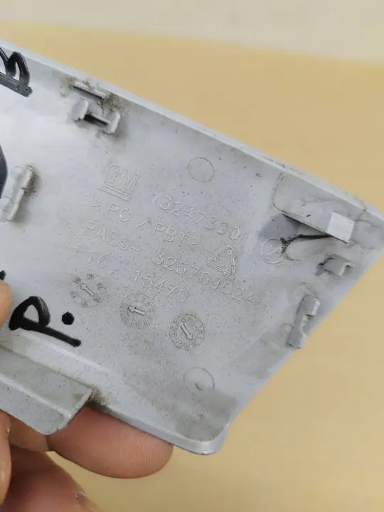 Copertura paraurti anteriore Opel Zafira II B 2008-2014 OEM image 3