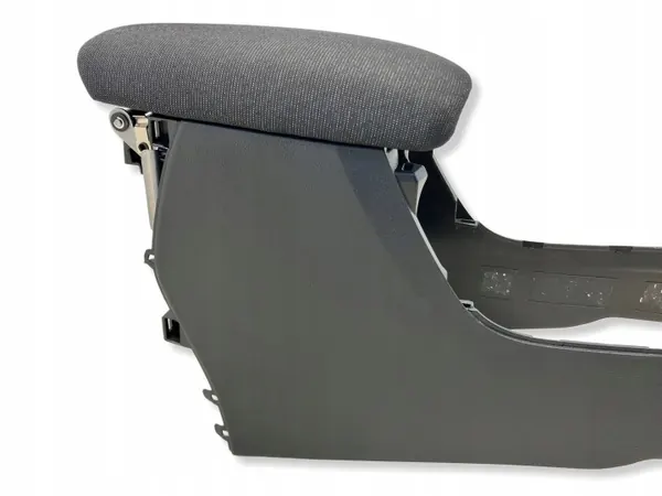 Accoudoir OYT26632 pour console centrale Corolla E21 image 10