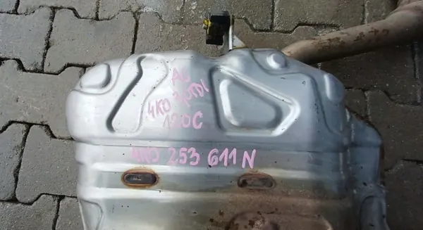 Audi A6 C8 A7 Auspufftopf OEM 4K0253611N image 7