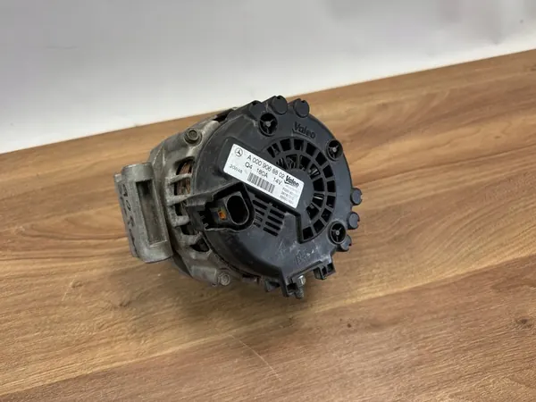 Vaihtovirtageneraattori Mercedes Sprinter 2.2 CDI W906 A0009068802 image 5