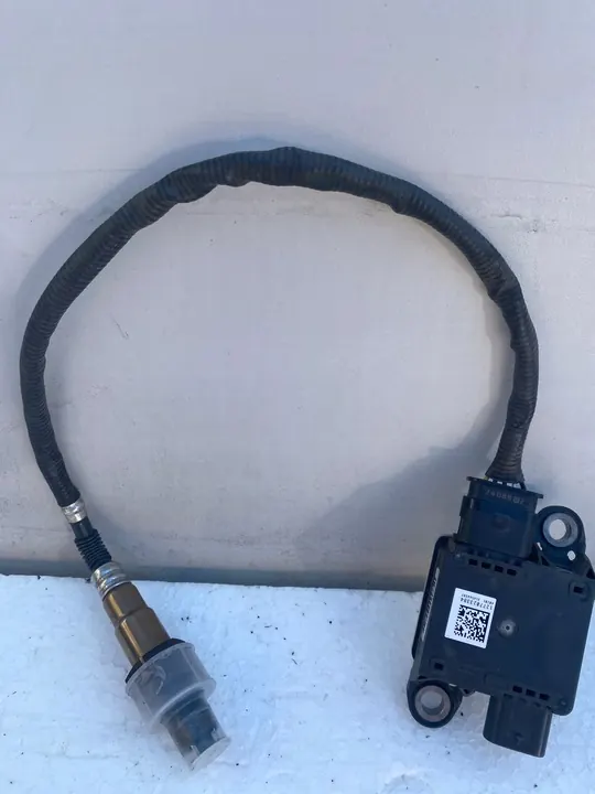 Sensor Lambda Mercedes Sprinter W906 W907 2.2 CDI A0009050608 image 2