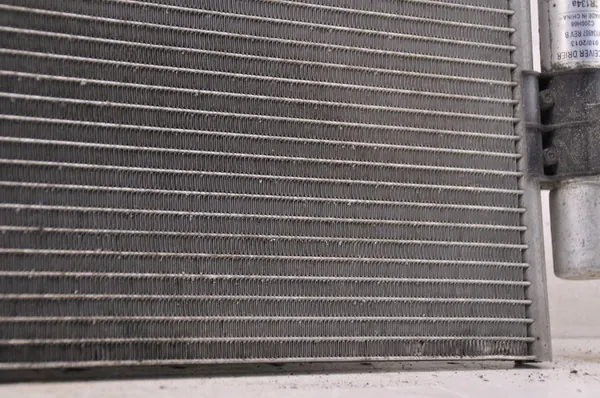 Radiateur de climatisation Ford OE BV6119710BB image 10