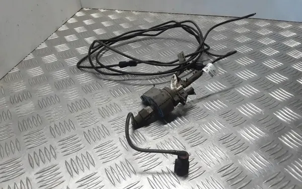 Webasto polttoainepumppu CPLA-18B505-AB Range Rover Sport L494 image 2