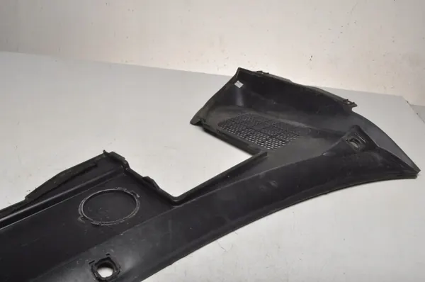 Volvo OE 30779344 Moldura Para-brisas Plástica Usada image 6