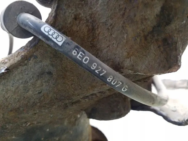 Audi A4 S4 B7 2007 Mozzo posteriore 8E0927807G image 5